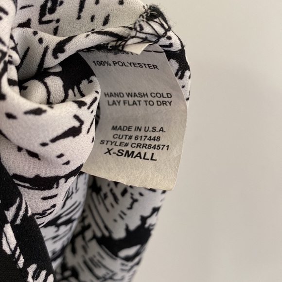 Eight Sixty New Mexico Tank in Black & White - Picture 9 of 9